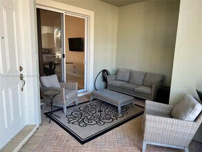 3160 NW 125th Way in Sunrise, FL - Building Photo - Building Photo