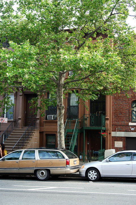 397 9th St in Brooklyn, NY - Building Photo