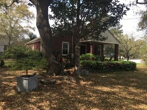 1217 Hollywood Dr in Charleston, SC - Building Photo - Building Photo