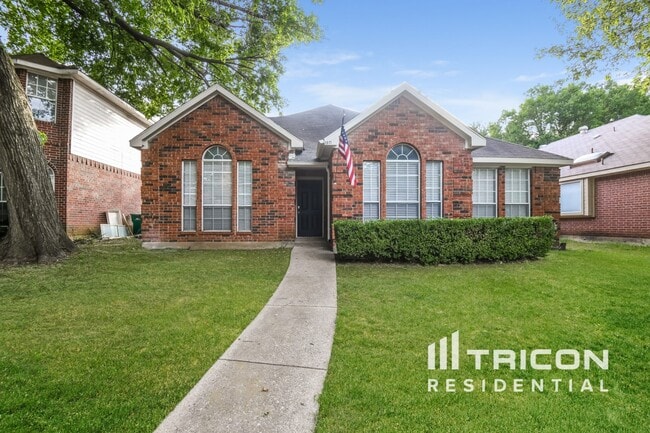 1517 Allen Dr in Cedar Hill, TX - Building Photo - Building Photo