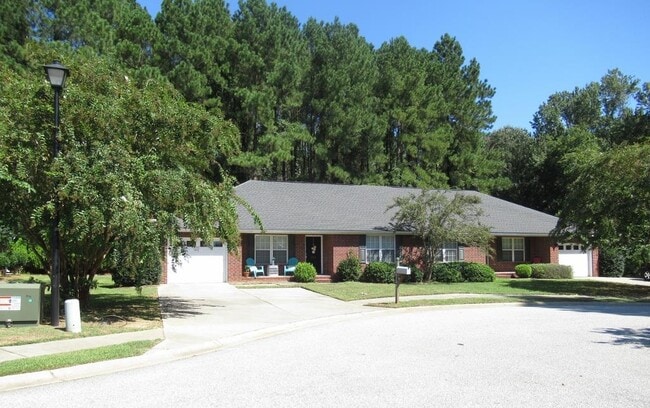 property at 3760 Beacon Dr