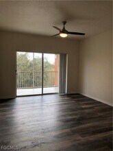 6341 Aragon Way in Ft. Myers, FL - Building Photo - Building Photo