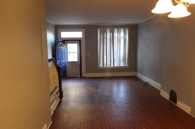 1802 Penn St in Harrisburg, PA - Building Photo - Building Photo