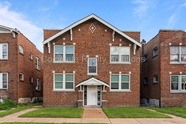 property at 119 Eichelberger St