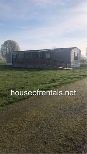 property at 860 Chamness Rd