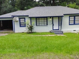3141 Benson Dr in Jackson, MS - Building Photo