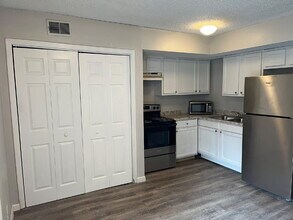 3016 Delaware Ave in Nashville, TN - Building Photo - Building Photo