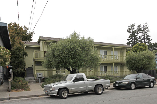 335 Felix St in Santa Cruz, CA - Building Photo - Building Photo