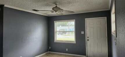 5205 S 82nd St in Tampa, FL - Building Photo - Building Photo