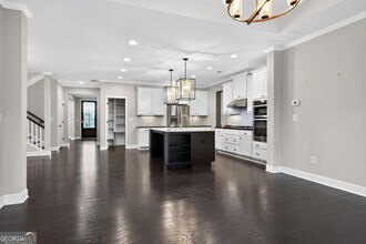 3515 Knobcone Dr in Cumming, GA - Foto de edificio - Building Photo