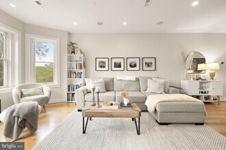 122 Bryant St NW in Washington, DC - Building Photo - Building Photo