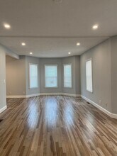 16 Lexington St in Watertown, MA - Building Photo - Building Photo