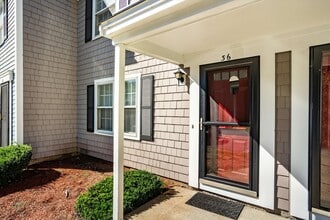 36 Donovan Ct in Merrimack, NH - Building Photo - Building Photo