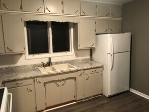 1320 25th St in Rock Island, IL - Foto de edificio - Building Photo