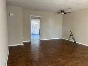 659 Mosswood Ln in Fayetteville, NC - Building Photo - Building Photo
