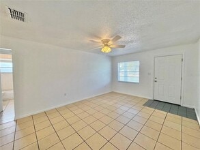 2575 Elm Ave in Lake Wales, FL - Building Photo - Building Photo
