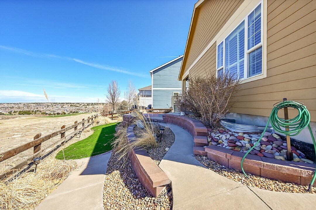 11637 Blackmoor St in Parker, CO - Foto de edificio