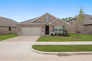 2011 Redtail Dr in Melissa, TX - Building Photo