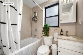 237 S 1st St in Brooklyn, NY - Building Photo - Building Photo