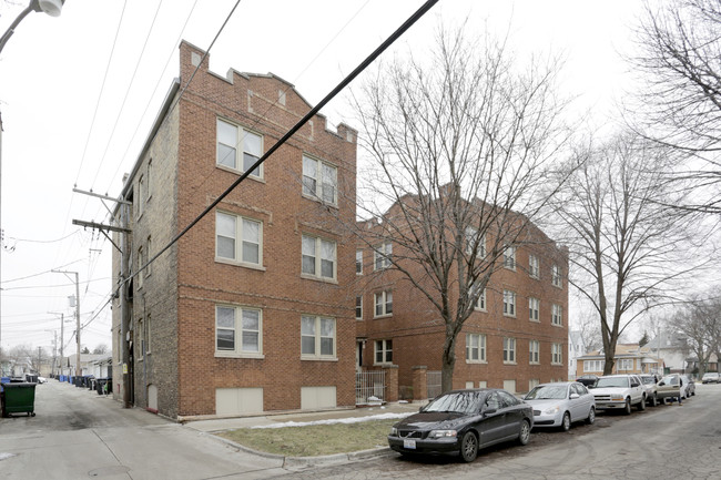 4901 W Cullom in Chicago, IL - Building Photo - Building Photo