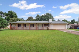 472 Camden Cir in Lawrenceville, GA - Building Photo - Building Photo