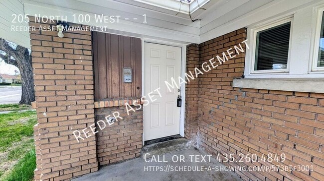 205 N 100 W in Tremonton, UT - Building Photo - Building Photo