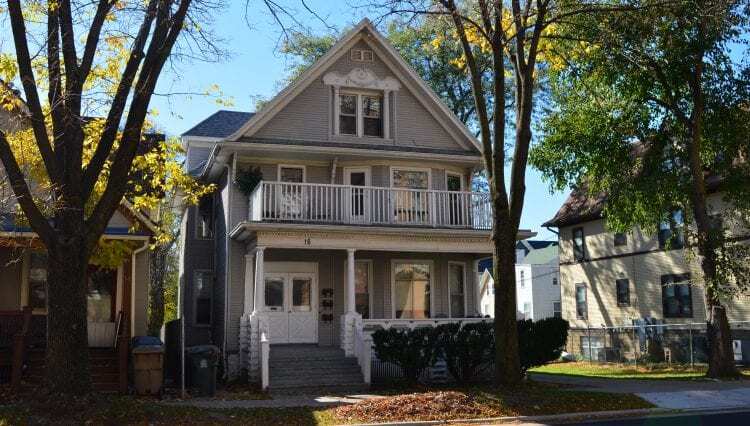 16 N Broom St, Unit 3 in Madison, WI - Foto de edificio