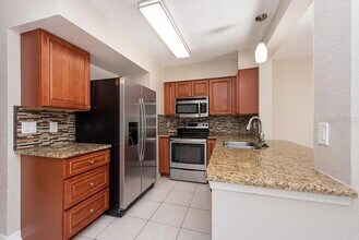 1804 Brigadoon Dr in Clearwater, FL - Building Photo - Building Photo