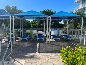 300 S Australian Ave in West Palm Beach, FL - Building Photo - Building Photo