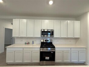 928 Sugarberry St in Princeton, TX - Building Photo - Building Photo
