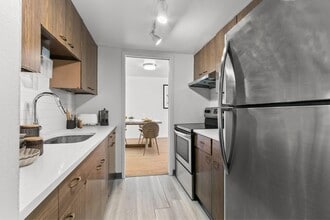 Central Park in Detroit, MI - Building Photo - Building Photo