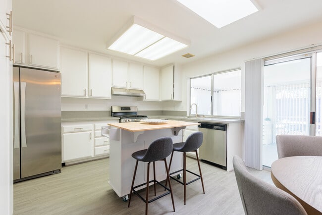 property at 7912 Dancy Rd