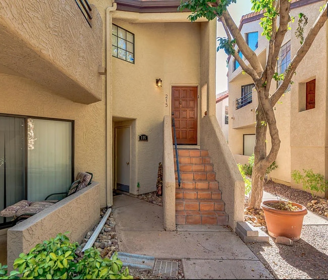 property at 10301 N 70th St