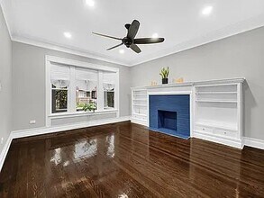 7819 S Morgan St, Unit 2 in Chicago, IL - Foto de edificio - Building Photo