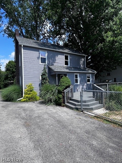 property at 29 Crestline Pl