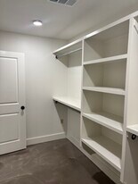 726 Bancroft Way in Baton Rouge, LA - Building Photo