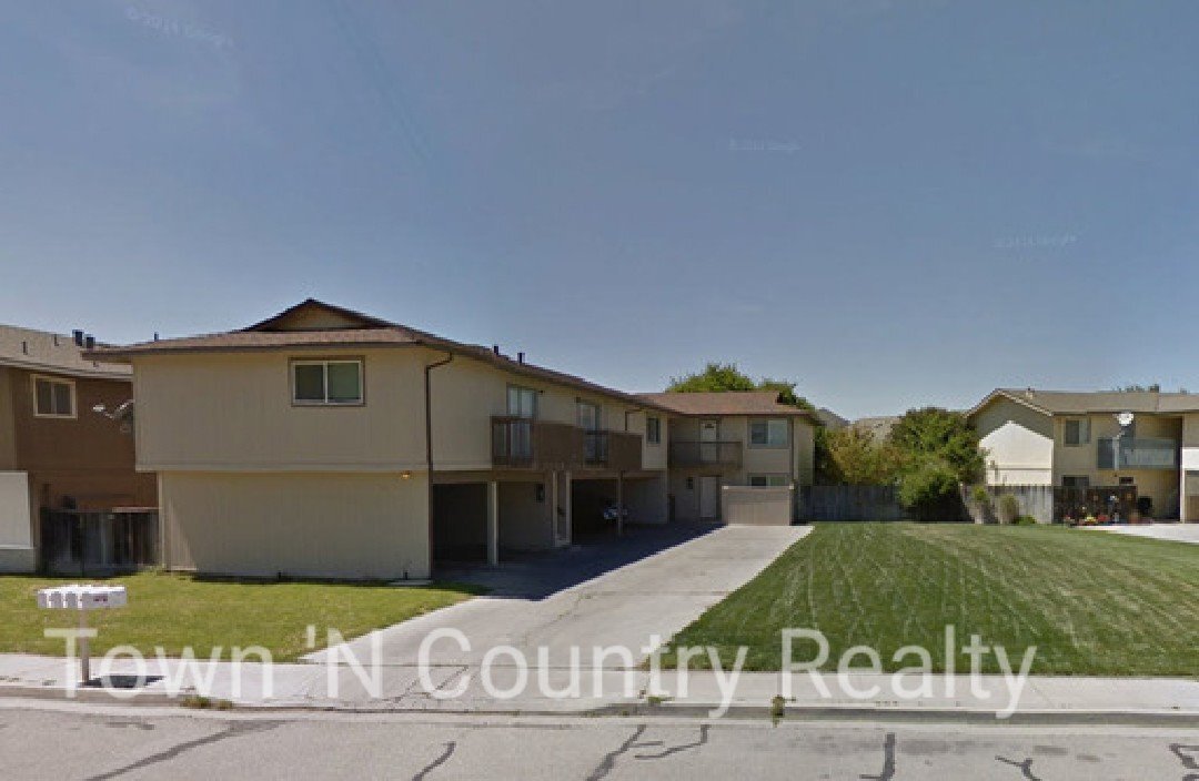704 Canal St in King City, CA - Building Photo