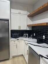 401 E Walnut St in Hillsboro, TX - Building Photo - Building Photo