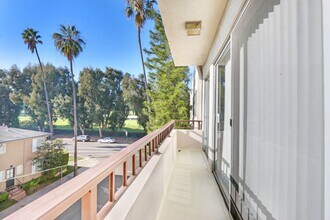 12258 Montana Ave in Los Angeles, CA - Building Photo - Building Photo