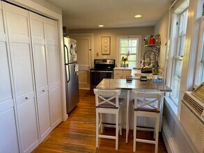 21 1/2 Union St in Natick, MA - Building Photo - Building Photo