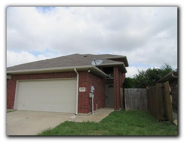 property at 5629 Blackmon Ct