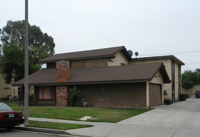 7892 10th St in Westminster, CA - Building Photo - Building Photo