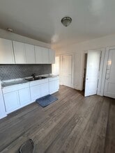 1352 S 59th St in West Allis, WI - Building Photo - Building Photo