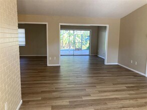 1194 Porter Dr in Largo, FL - Building Photo - Building Photo