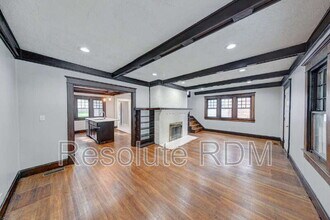110 N Riley Ave in Indianapolis, IN - Building Photo - Building Photo