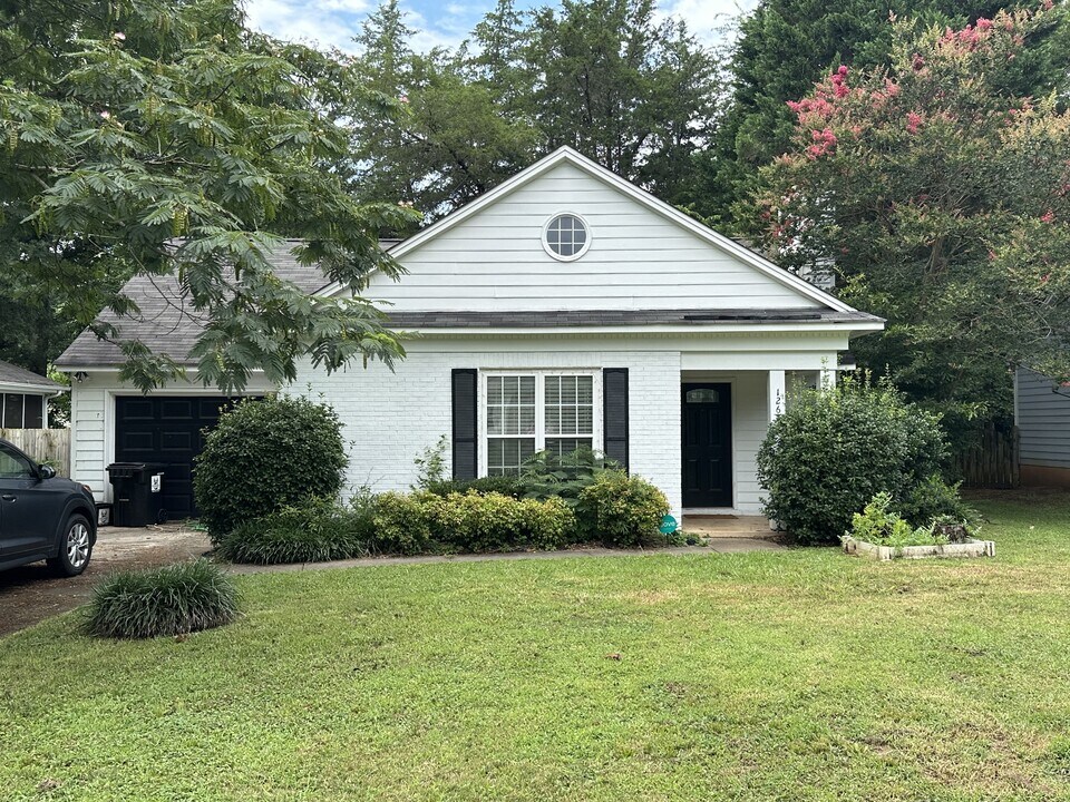 12618 Delman Ln in Pineville, NC - Building Photo
