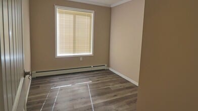 5202 49 St in Cold Lake, AB - Building Photo - Building Photo