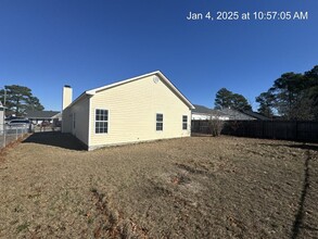 3847 Goforth Dr in Hope Mills, NC - Building Photo - Building Photo