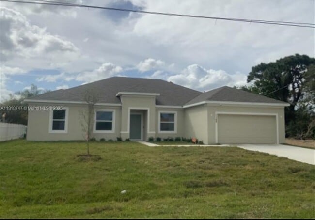 property at 1142 SW Edinburgh Dr