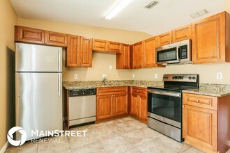 4303 15th St W, Unit AUCMZH in Lehigh Acres, FL - Building Photo - Building Photo